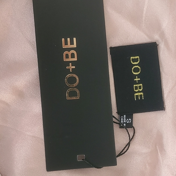 Red Dress Boutique satin dress, size Small (never worn, bnwt) - Picture 5 of 5